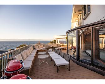 Sunset Ocean View Vacation Villa Blue Lagoon - Shizuoka - Balcony