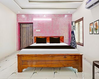 Super Hotel O Lakshmipuram Main Road Guntur - Guntūr - Bedroom