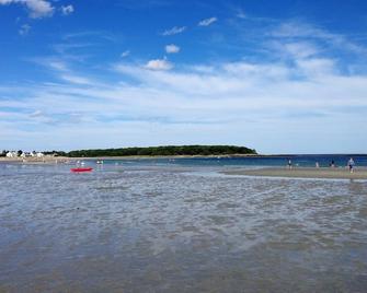 Beautiful Resort at Goose Rocks! 1 mile to beach. - Kennebunkport - Strand