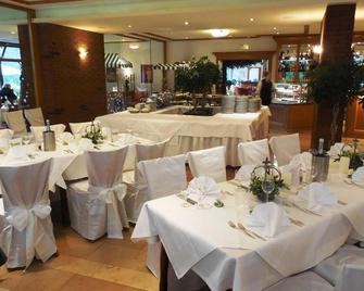 Wald-Café Hotel-Restaurant - Bonn - Restaurant