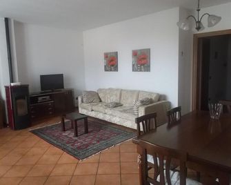 Crespi House - Parabiago - Obývací pokoj