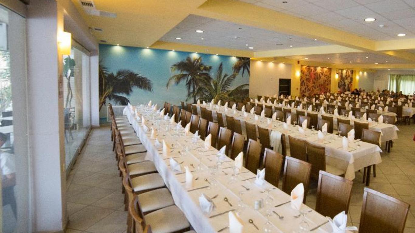 Majestic Hotel & Spa