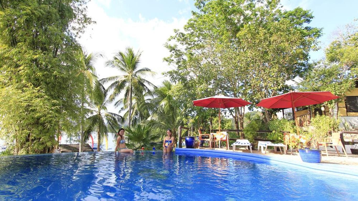 Discovery Island Resort