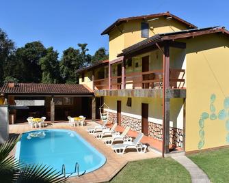 Pousada Sitio Santa Anna - Niteroi - Havuz