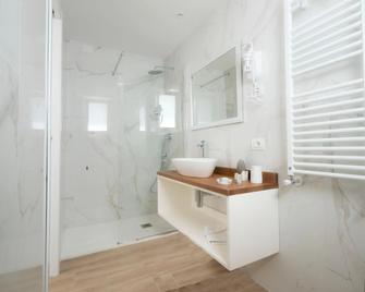 Hotel Continental - Pietra Ligure