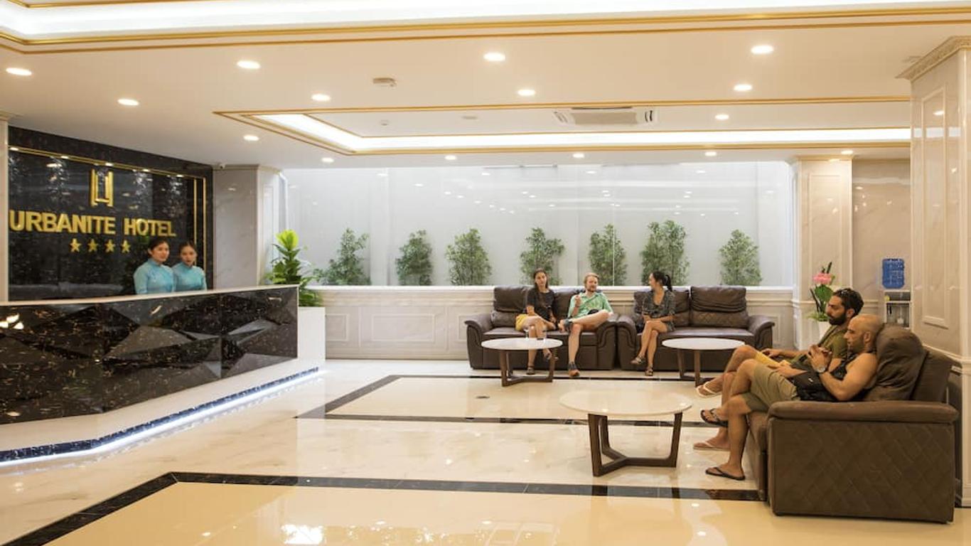 어바나이트 호텔