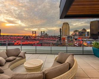 Landing at Ballpark Heights - 1 Bedroom in Downtown - St. Louis - Balcony