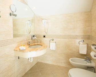 Hestia Hotel Jugend - Riga - Casa de banho