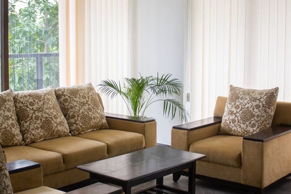 Catalyst Suites - Bangalore - Lounge