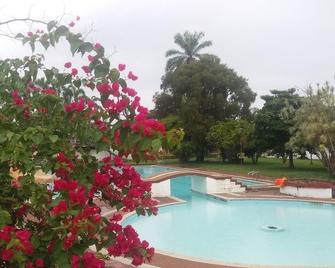 Hotel Campestre Camino Real Pereira - Pereira - Pool