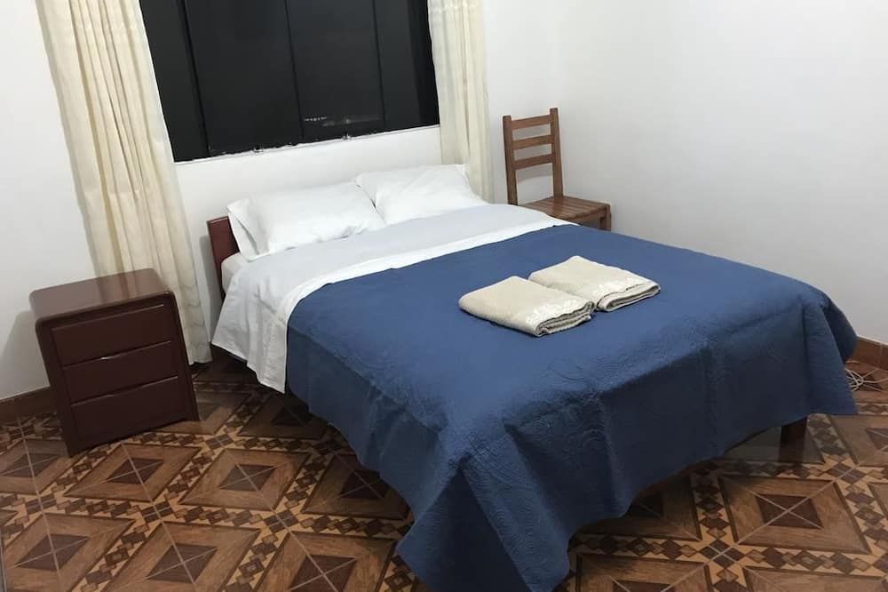 Hospedaje Las Flores - טרוחיו - חדר שינה