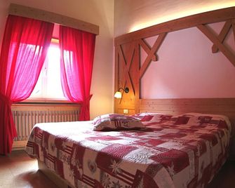 Hotel Liz - Predazzo - Bedroom