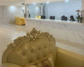 Hotel Aviacion - Manises - Lobby