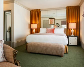 The Hotel Lili - Beverly Hills - Makuuhuone
