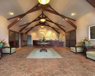 The Cliffs at Princeville by VRHost - Princeville - Lobby