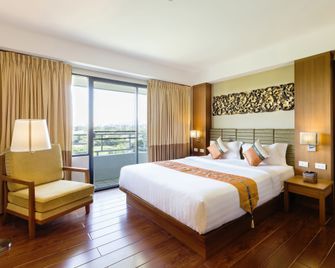 Asia Hotels Group (Poonpetch Chiangmai) - Chiang Mai