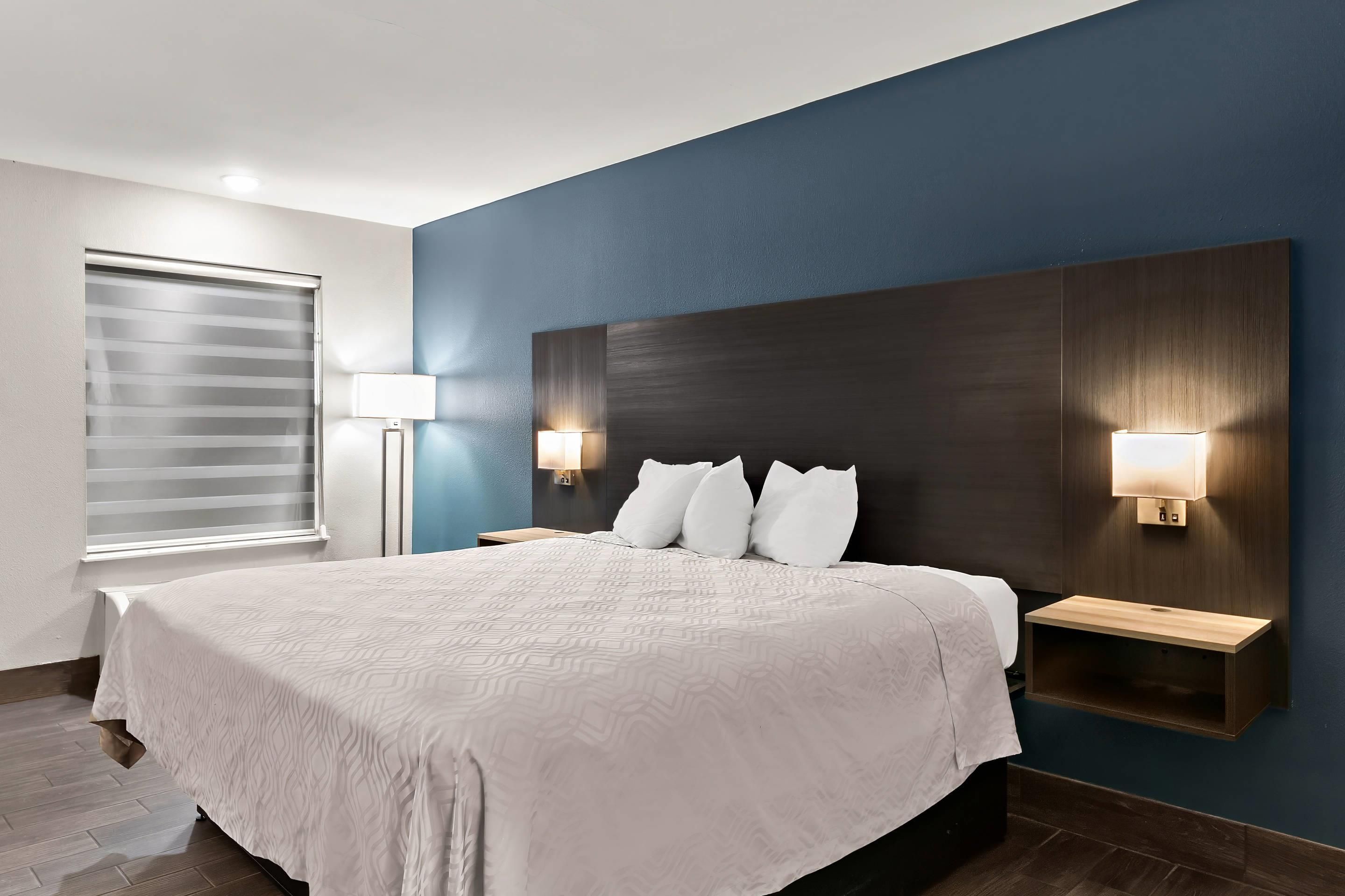 Econo Lodge Inn & Suites Laredo - Nuevo Laredo - Laredo - Quarto