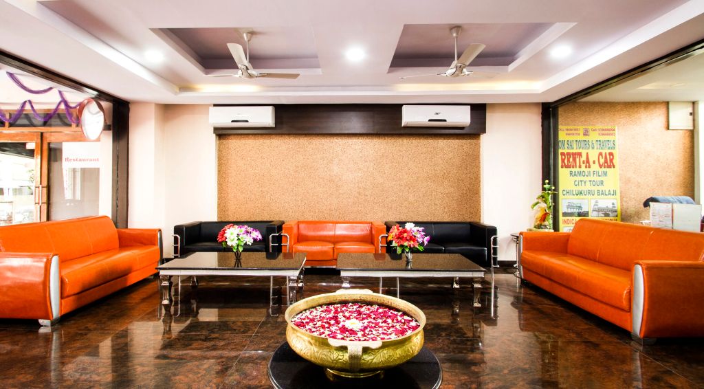 OYO 3169 Hotel Lotus Grand - Secunderabad - Salónek