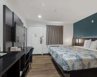 Studio 6 Suites Escondido, CA - Escondido - Schlafzimmer