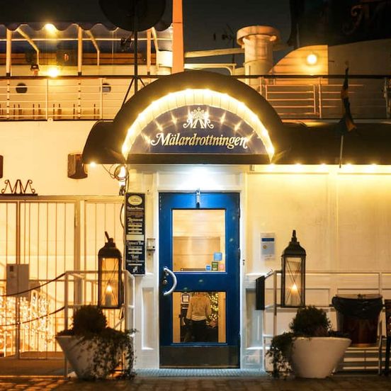 Building view of Mälardrottningen Hotel