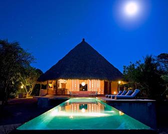 Cangrejo y Toro Luxury Oceanfront Villa Privacy on Seven Acres - Troncones - Pool