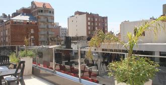 Link Cordoba Hostel - Cordoba - Balcony