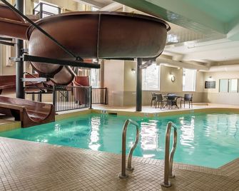 Canalta Airdrie - Airdrie - Piscina