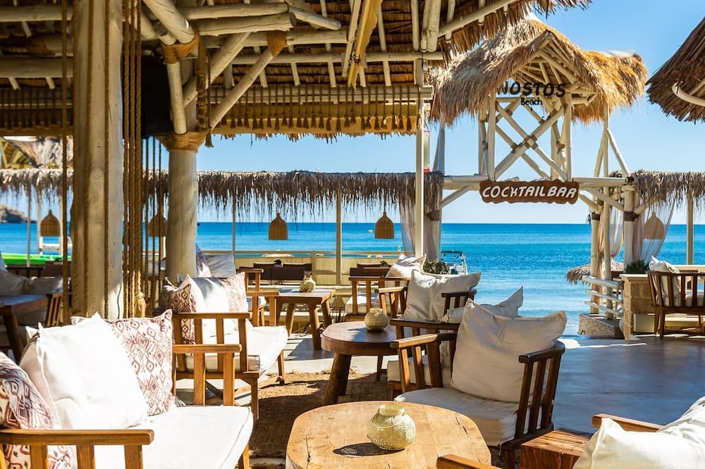Nostos Beach Boutique Hotel - Bali - Restaurante