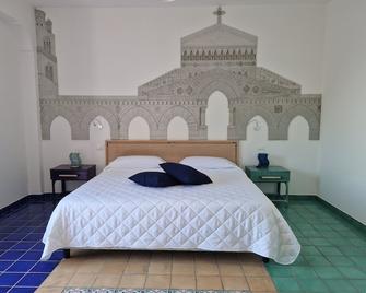 Holiday Double - Praiano - Slaapkamer