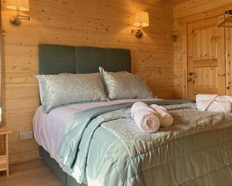 Cabin 438 - Clifden - Clifden - Bedroom