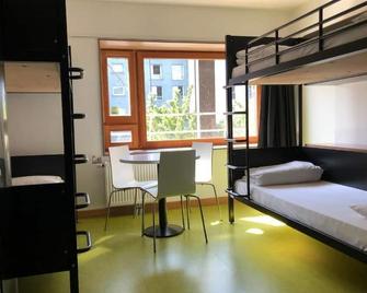 Auberge de Jeunesse HI Paris Yves Robert - París - Habitación