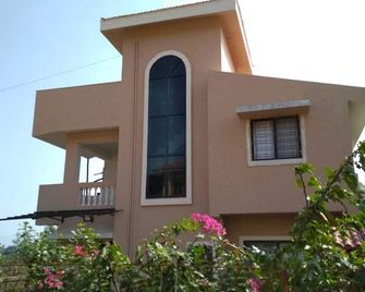 Royal Villa 3 - Big Pvt Swimming Pool - 3bhk Villa - Lonavala - Lonavala - Building