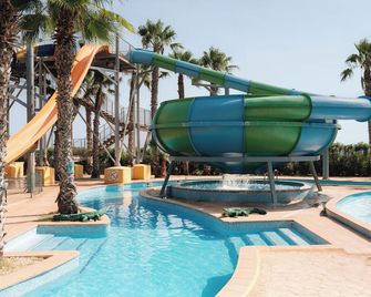 Bluesea Marina Parc - Es Mercadal - Pool