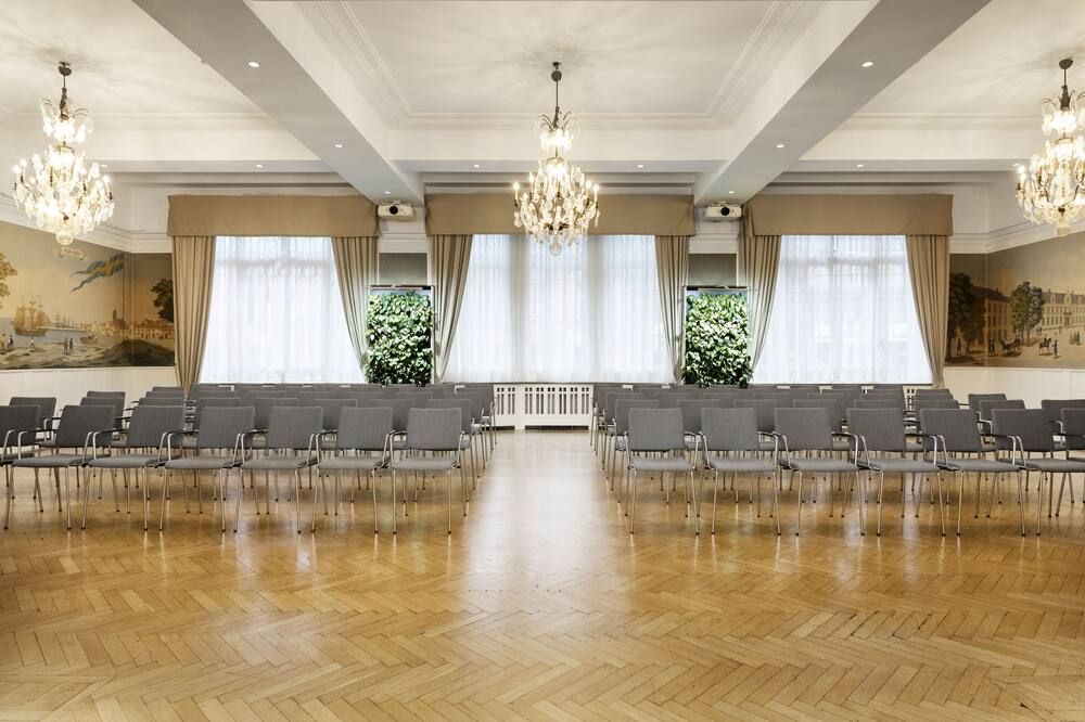 Conference room view of Elite Hotel Savoy