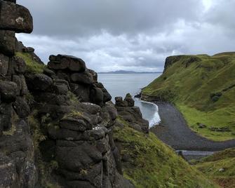 كريجوري سكاي - بورتري - شاطئ