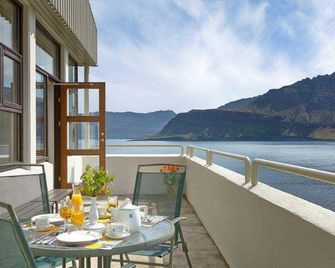 The Cliff Hotel - Neskaupstadur - Balkón