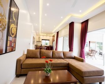 Hua Hin luxury Pool Villa Cattleya - Hua Hin - Living room