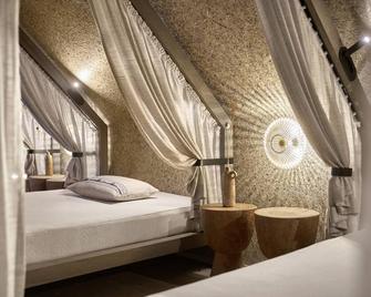 Platzl Hotel - Munich - Bedroom