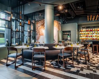 راديسون هوتل رايمز - رانس - مطعم