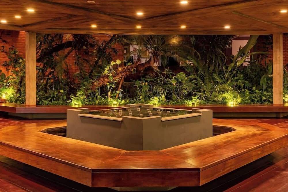 Hotel Colonial Iguaçu - פוז דו איגוואסו