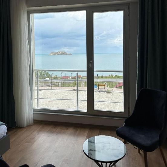 Van Orient Hotel