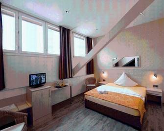 Hotel Alt Speyer - Spira - Camera da letto