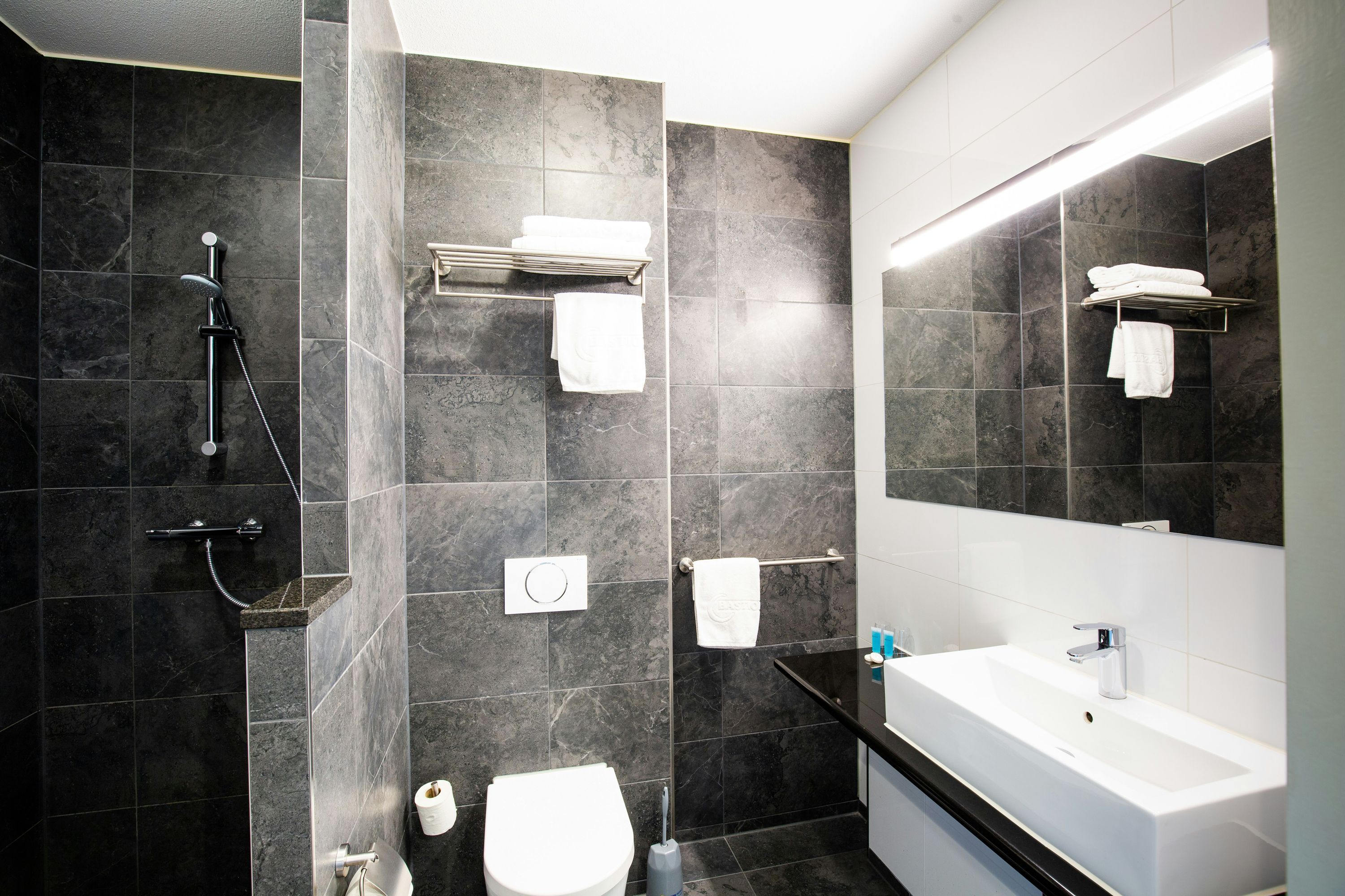 Bastion Hotel Tilburg - Tilburg - Byggnad