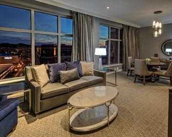 Hilton Nashville/Green Hills - Nashville - Living room