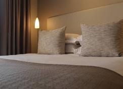 luxury apartments in Raphael Penthouse suite - Johannesburg - Bedroom