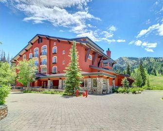 Ski in/Ski out Condo in Powderhorn Lodge at Solitude Resort - Solitude - Edificio