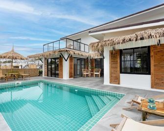 Manao Seaview Pool Villa 30 - 5 mins walk to the beach - Ko Lanta - Piscina