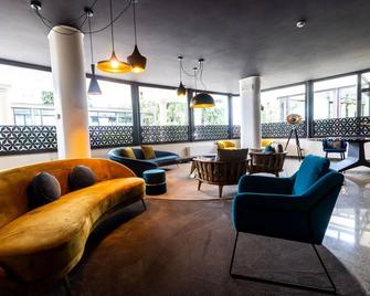 Gardone Palace Hotel - Gardone Riviera - Area lounge