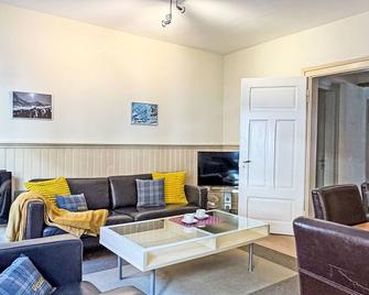 Apartment Haus Gertsch Apt-G by Interhome - Lauterbrunnen - Living room