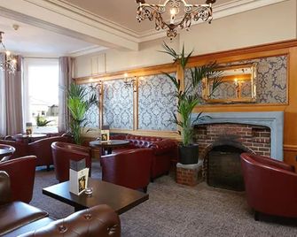Royal Esplanade Hotel - Ryde - Lounge